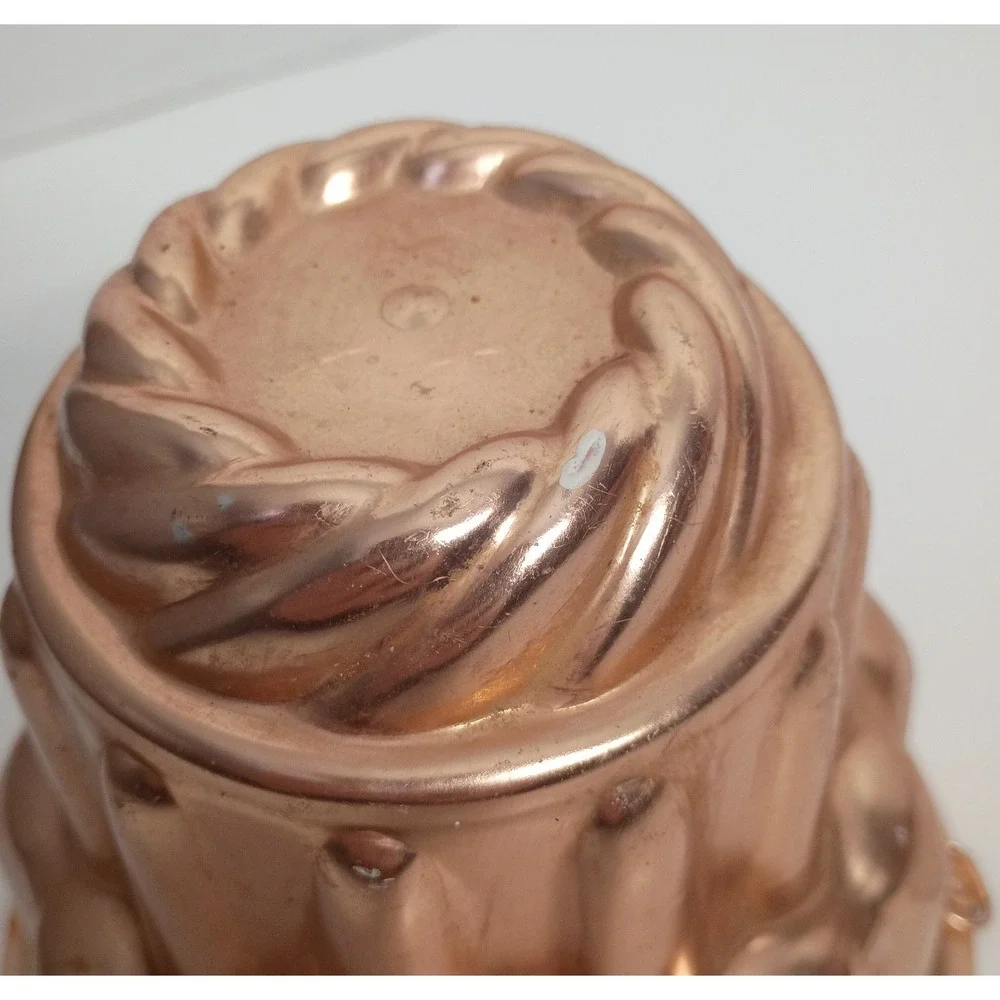 Copper Tone 6 Cup Jello-O Mold Cake Pan Baking Dish Kitchen Wall Decor Tower Vtg